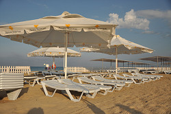 Зонт 4х4 м. пляжный, торговый, для кафе блочного сложения - фото 3