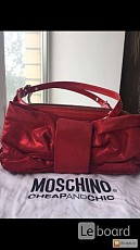 Сумка moschino италия красная замша натуральная лазерная лак - фото 3