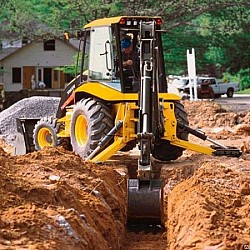 Услуги экскаватора-погрузчика JCB 3cх и самосвалов в Выборге - фото 9