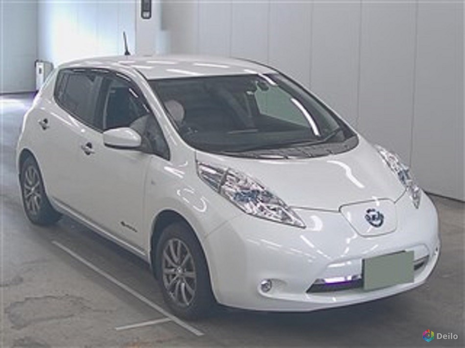 Электромобиль хэтчбек Nissan Leaf кузов AZE0 модификация S