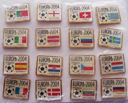 Значки чемпионата Европы по футболу 2004 года в Португалии - фото 1