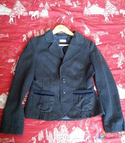 Пиджак Max&Co размер 42-44 Цена 1000 Цвет тёмно синий