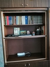 Шкаф книжный с антресолью и нишей для телевизора - фото 5