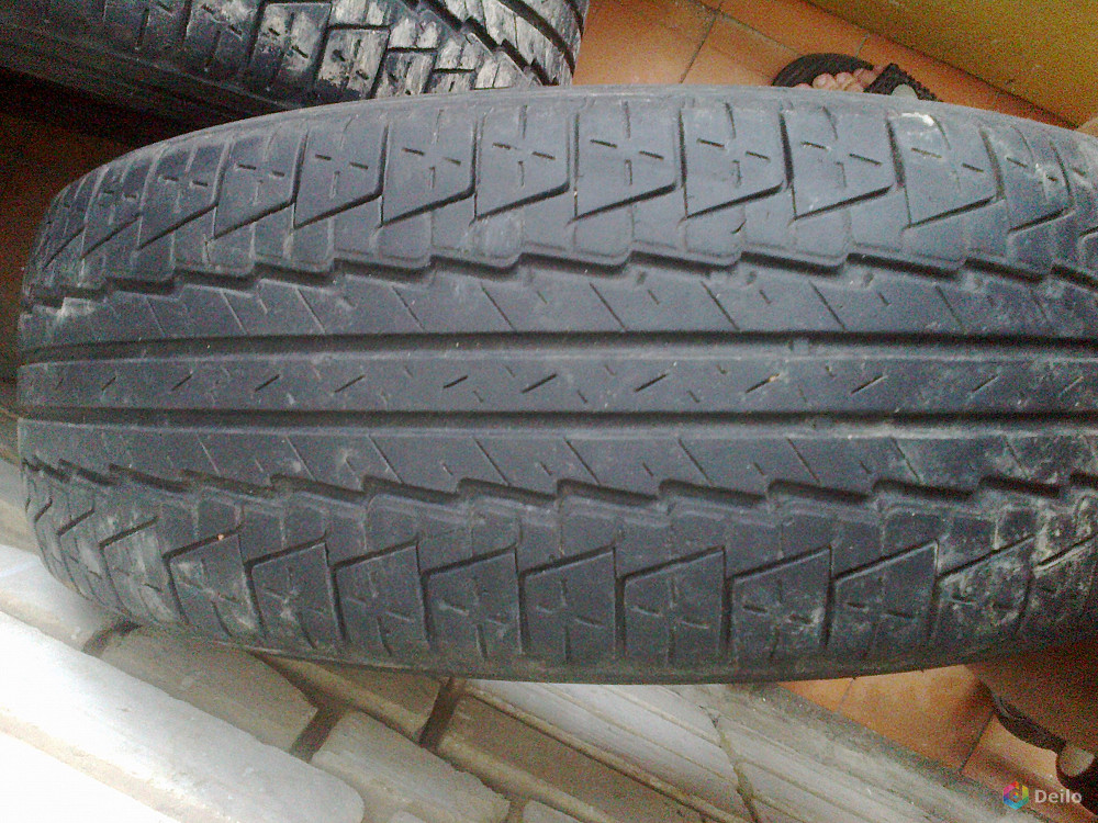 Goodyear wrangler 235 65 r17