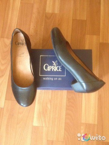 Туфли женские новые Caprice
