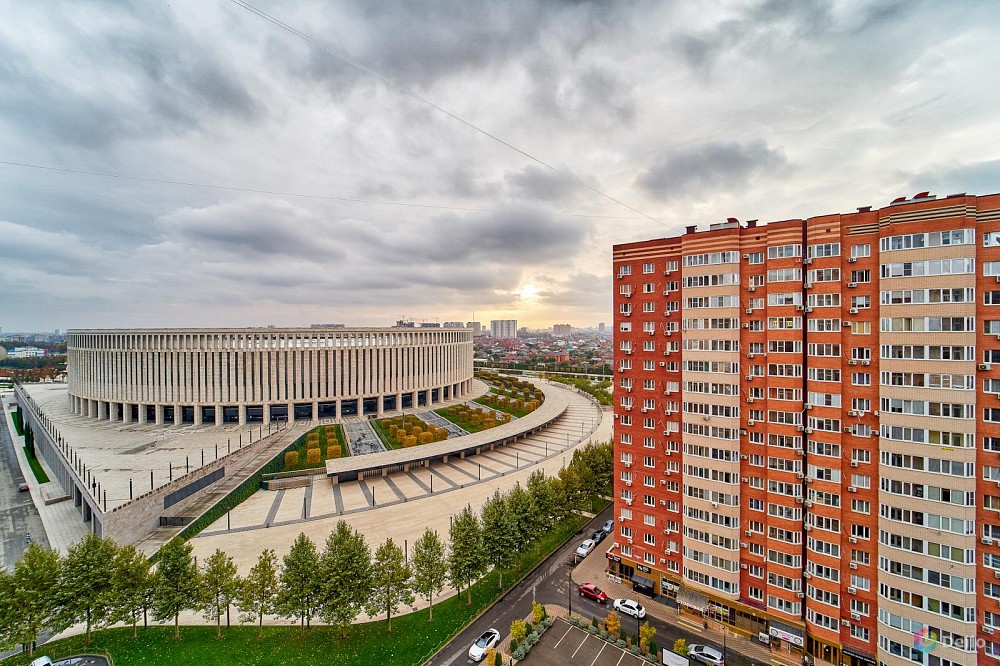 Жк рядом. Парк Галицкого ЖК панорама. Жлобы 139. Краснодарский край, Краснодар, ул. Жлобы, 139. Вид из окна на парк Галицкого.