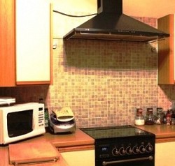 Ремонт кухонных вытяжек в Уфе - фото 1