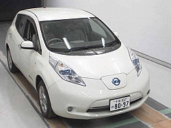 Электромобиль хэтчбек Nissan Leaf кузов ZE0 модификация G - фото 1