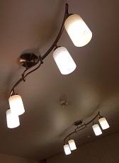Продам люстра потолочная светильник в Челябинске