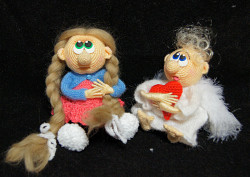 Продам связанную игрушку Девочка с косами - фото 6