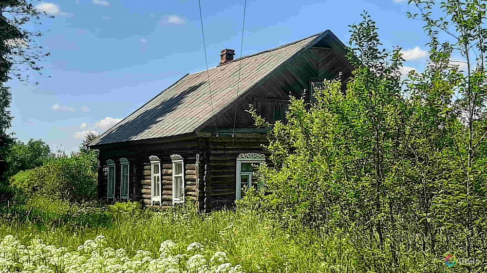 Большой зимний дом на хуторе, 1 гектар земли